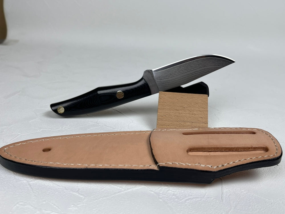 Nigara VG XEOS Damascus outdoor knife with leather sheath