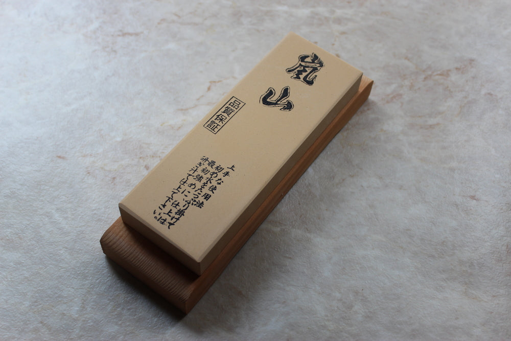 Arashiyama finishing sharpening stone grit 6000 with base and Nagura whetstone