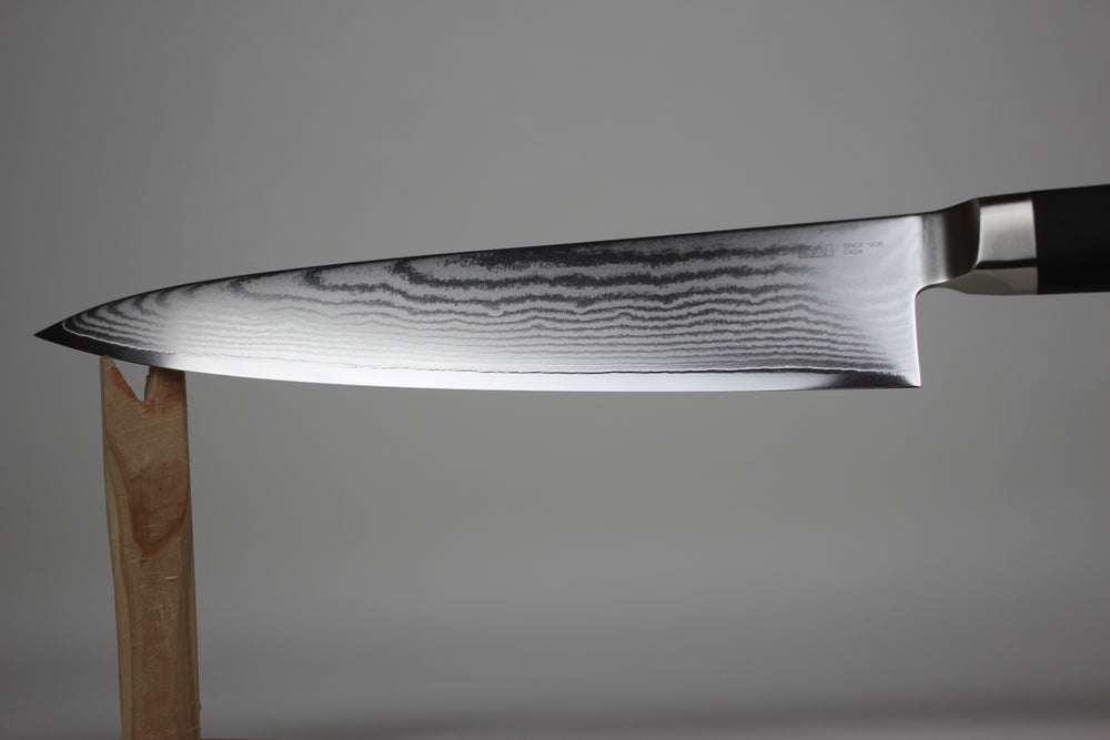 KAI Seki Magoroku Damascus AE5205 Chef's knife 210 mm Gyuto VG-10 core