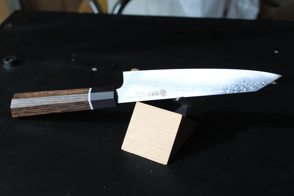 Seki Kanetsugu Zuiun SG2/R2 powder steel  petty knife Bunka 150 mm 64 damascus USA