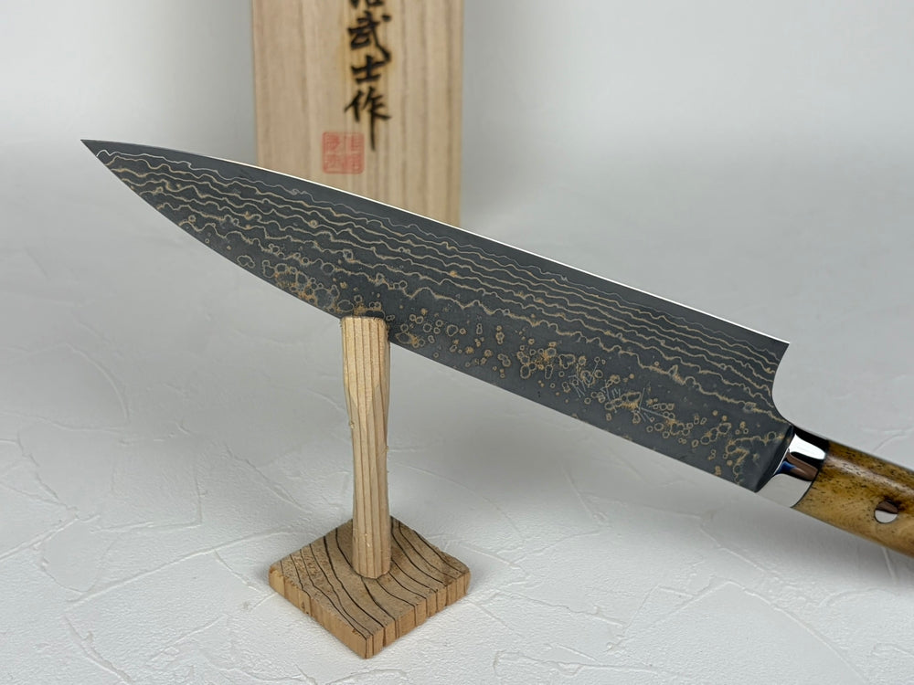 Takeshi Saji VG10W Gold Damascus Chef knife 210mm Brown Bone Handle