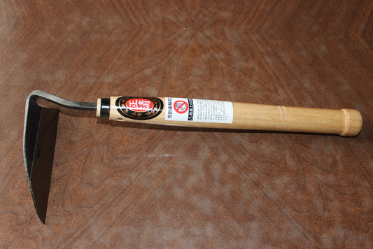 Kyusakichi Masakiyo Kana Hoe 2171 Japanese Garden Tool - 130mm Hand Hoe Sickle